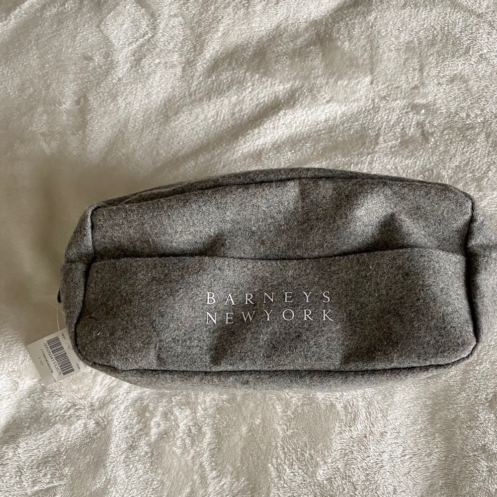 NEW Barneys New York cosmetic bag